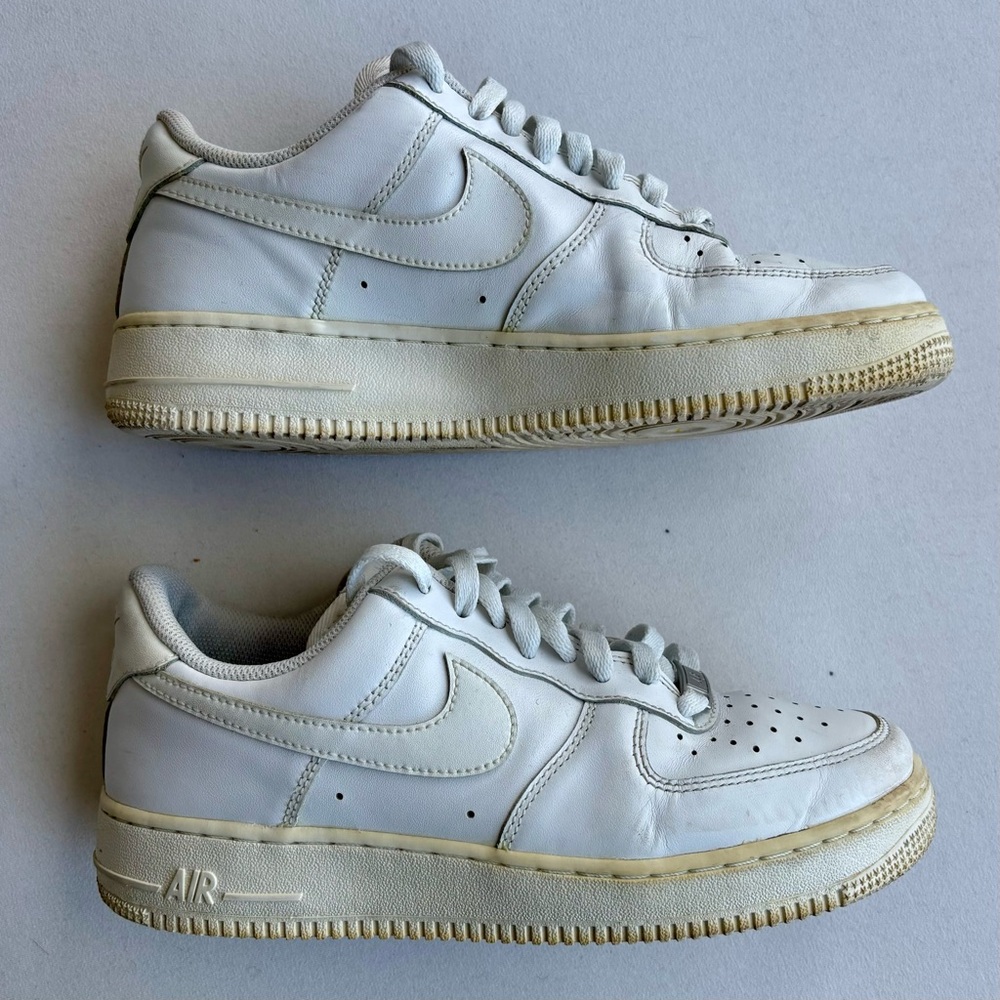 Nike AF-1 Air Force One White Sneakers Gym Shoes Men 7.5